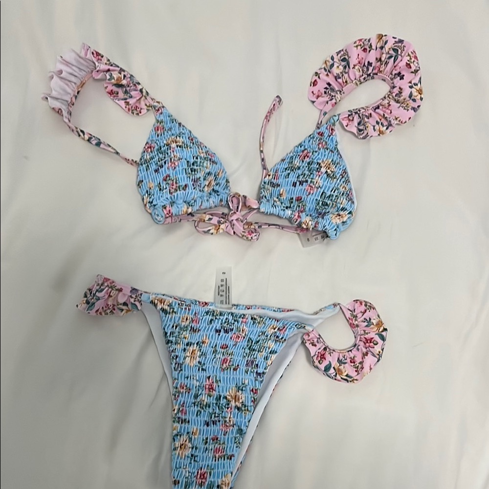 SHEIN Floral Bikini Set